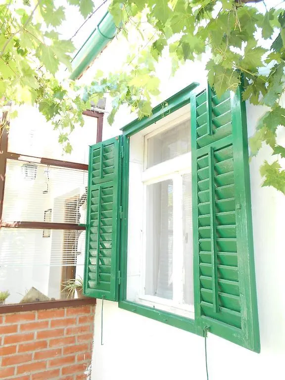 Family House Bacalja Pensionat Preko 0*,  Kroatien
