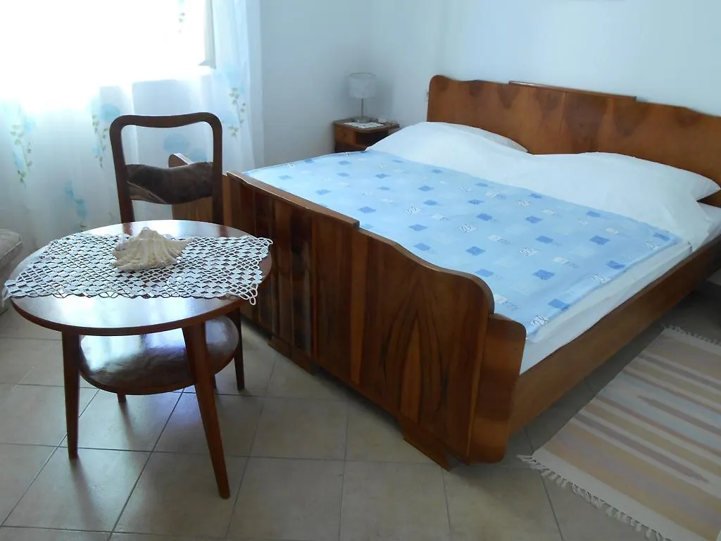 Lantställe Family House Bacalja Pensionat Preko Kroatien